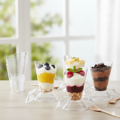 Fun Verrine Round Clear Cups with Lids Double as Display Base– 195ml / 7 oz (20 Pieces)